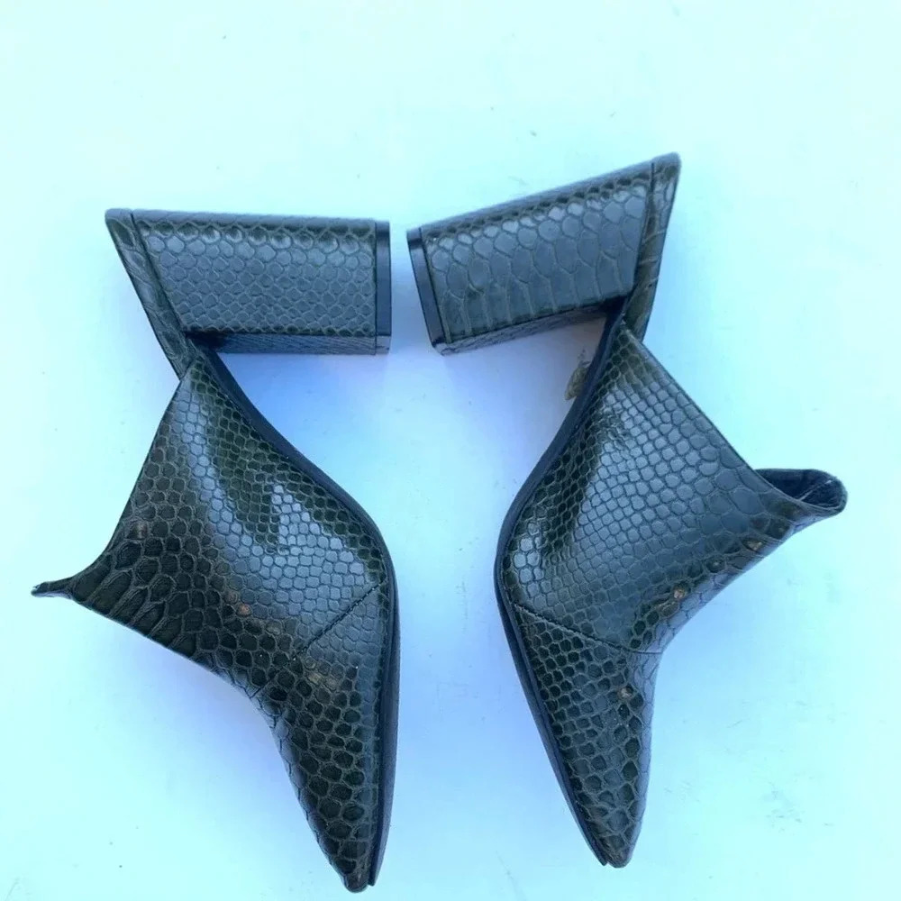 Urban Outfitters Faux Snakeskin Mule Size 9 - Picture 6 of 6